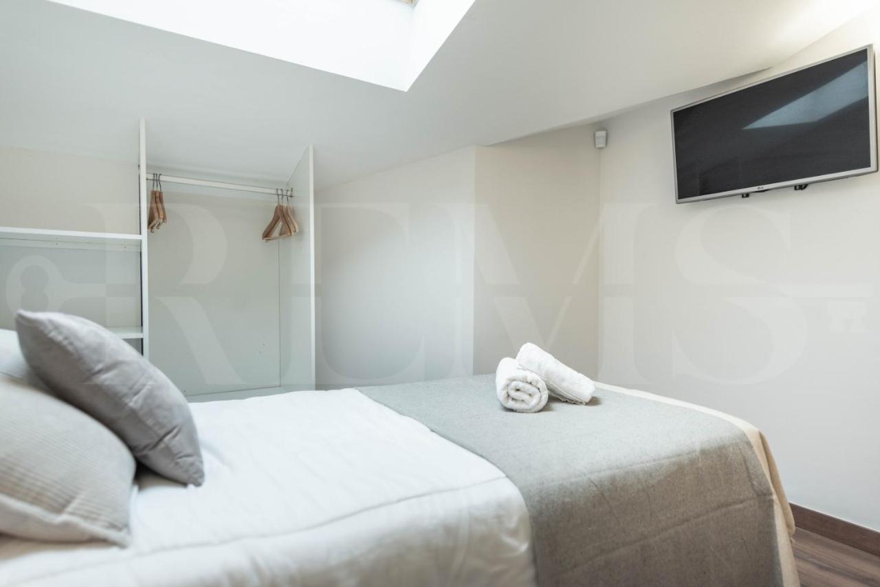 Lovely Duplex With Private Parking Near City Center By Rems Málaga Eksteriør bilde